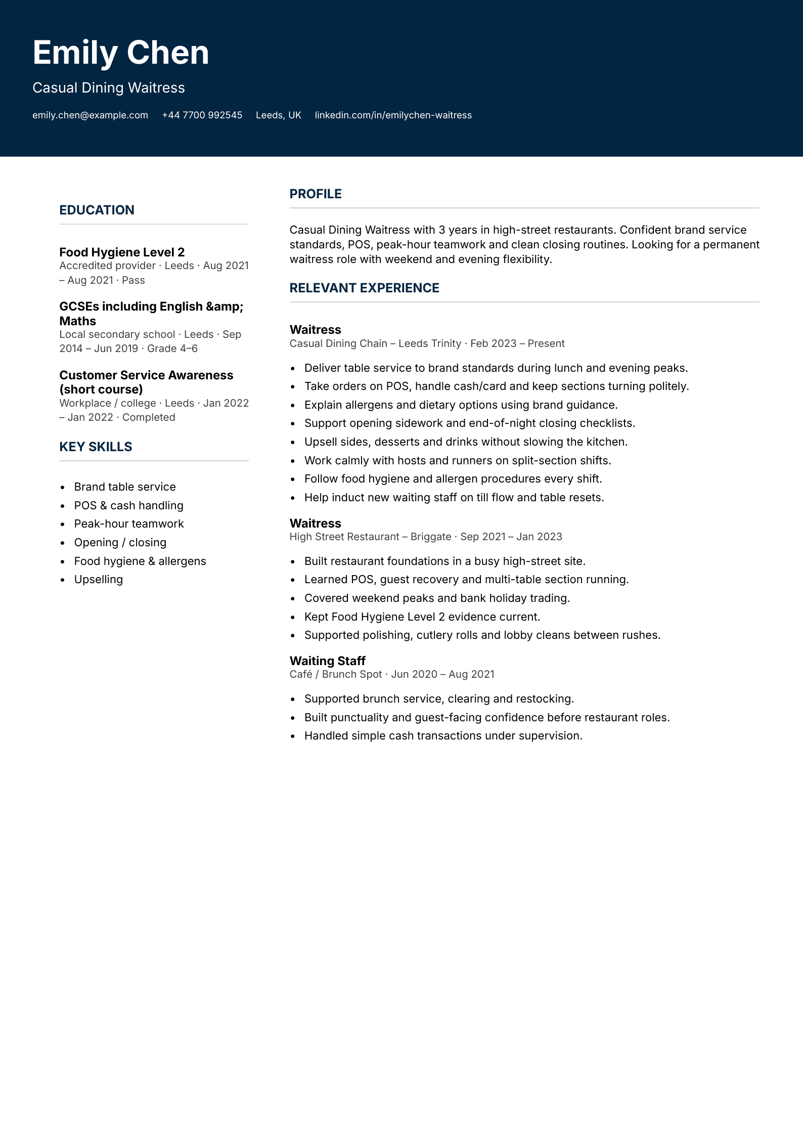 casual dining waitress CV template